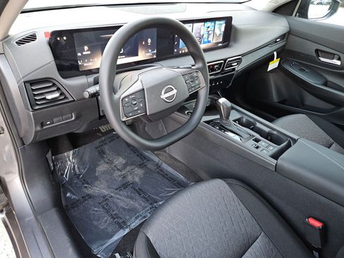 New 2026 Nissan Sentra SV w/ Floor Mat Package image 2