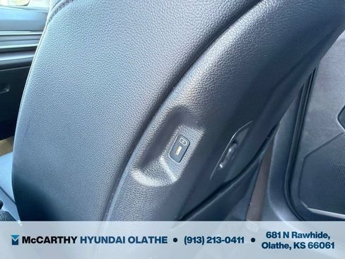Used 2025 Kia Sportage SX Prestige AWD/4WD image 17