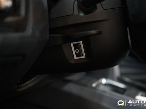 Used 2018 BMW 430i xDrive Convertible AWD/4WD image 19