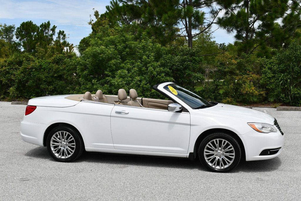 Used 2012 Chrysler 200 Limited FWD image 8