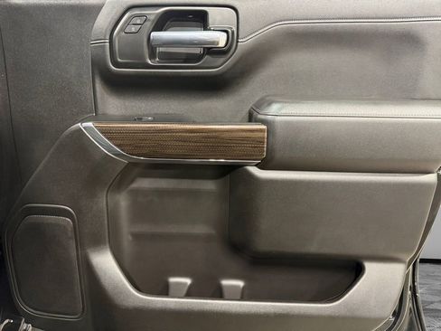 Used 2021 Chevrolet Silverado 1500 RST w/ Z71 Off-Road Package image 12