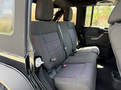 Used 2012 Jeep Wrangler Unlimited Sport w/ Connectivity Group AWD/4WD image 23
