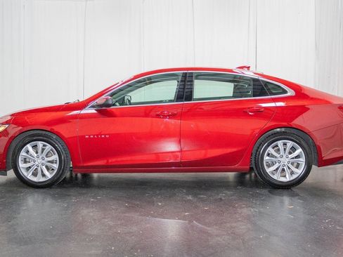 Used 2019 Chevrolet Malibu LT w/ Leather Package image 5