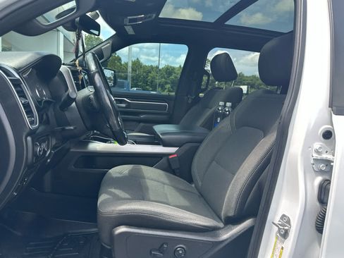 Used 2019 RAM 1500 Big Horn AWD/4WD image 8