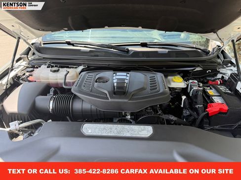 Used 2025 Jeep Wagoneer L Series III image 42