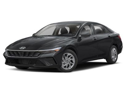 Certified 2025 Hyundai Elantra SEL w/ Cargo Package