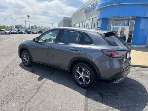 Used 2024 Honda HR-V EX-L image 3