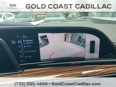 Used 2021 Cadillac Escalade Premium Luxury w/ Driver Assist Tech Package image 30