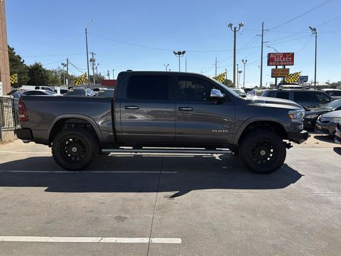 Used 2020 RAM 1500 Laramie AWD/4WD image 4