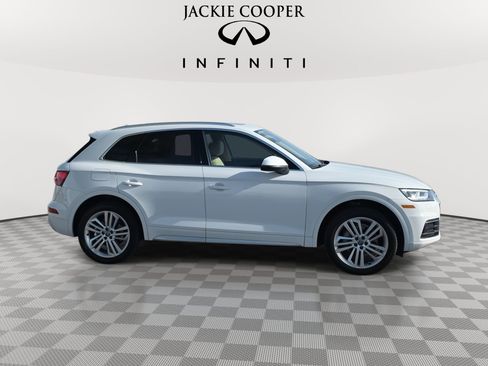 Used 2018 Audi Q5 2.0T Premium Plus image 4
