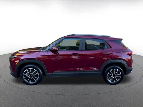 Used 2025 Chevrolet TrailBlazer LT image 9