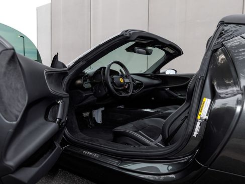 Used 2024 Ferrari SF90 Spider AWD/4WD image 23