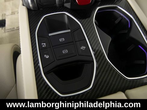 Used 2023 Lamborghini Urus S AWD/4WD image 35