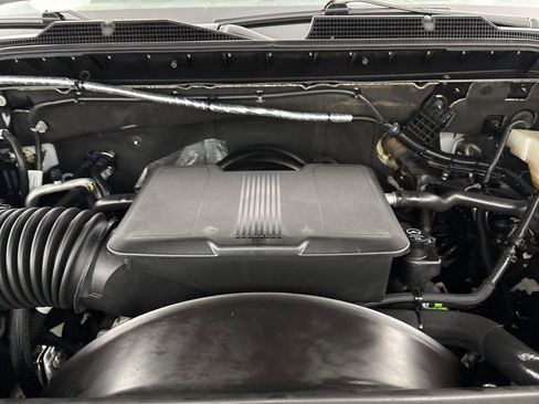 Used 2025 Chevrolet Silverado 3500 W/T image 29