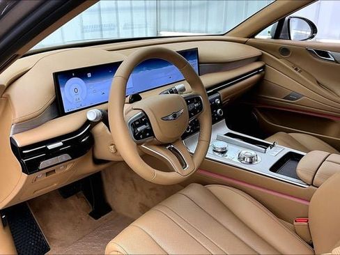 Used 2025 Genesis G80 2.5T Advanced image 8