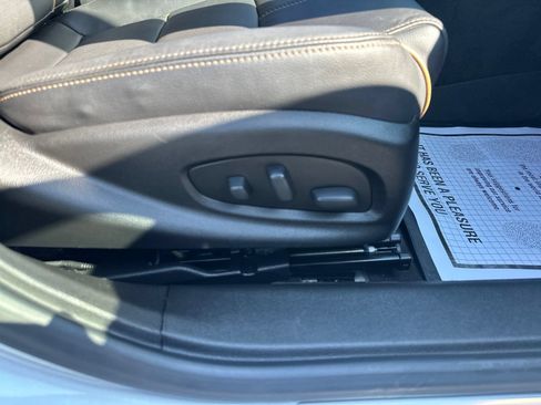 Used 2020 Chevrolet Impala Premier FWD image 36