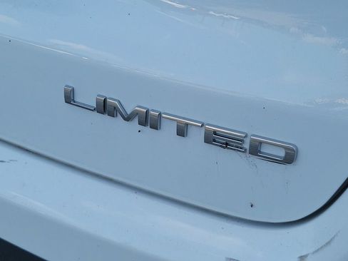Used 2024 Jeep Compass Limited w/ Elite Group AWD/4WD image 7
