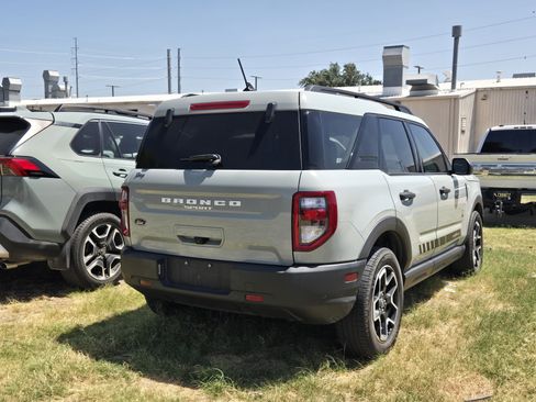 Used 2021 Ford Bronco Sport Big Bend w/ Big Bend Package AWD/4WD image 4