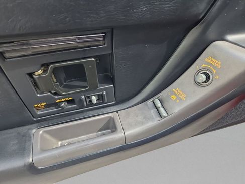 Used 1991 Chevrolet Corvette Base image 13