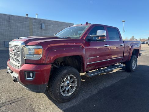 Used 2018 GMC Sierra 3500 Denali w/ Duramax Plus Package image 1