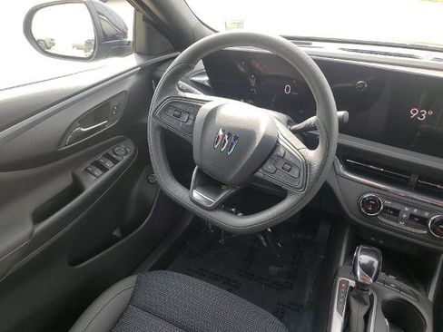 New 2026 Buick Envista Preferred w/ Convenience II Package image 17