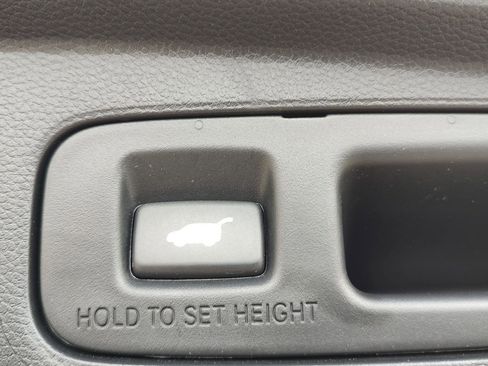 Used 2025 Honda CR-V EX-L image 28