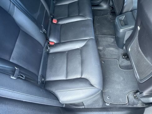 Used 2023 Volvo XC60 B5 Plus image 14