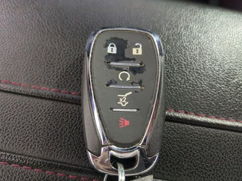 Used 2021 Chevrolet Blazer RS w/ Enhanced Convenience Package image 39