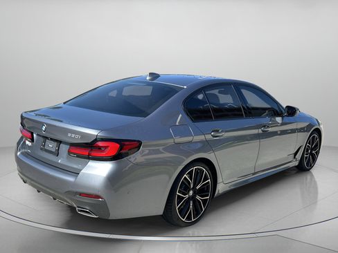 Used 2021 BMW 530i w/ M Sport Package RWD image 40