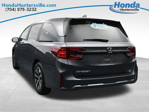 Used 2026 Honda Odyssey EX-L image 6