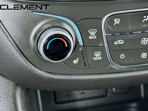 Used 2023 Chevrolet Equinox LT AWD/4WD image 23