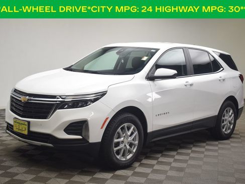 Used 2023 Chevrolet Equinox LT AWD/4WD image 3
