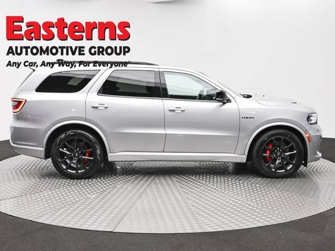 Used 2024 Dodge Durango R/T AWD/4WD image 4