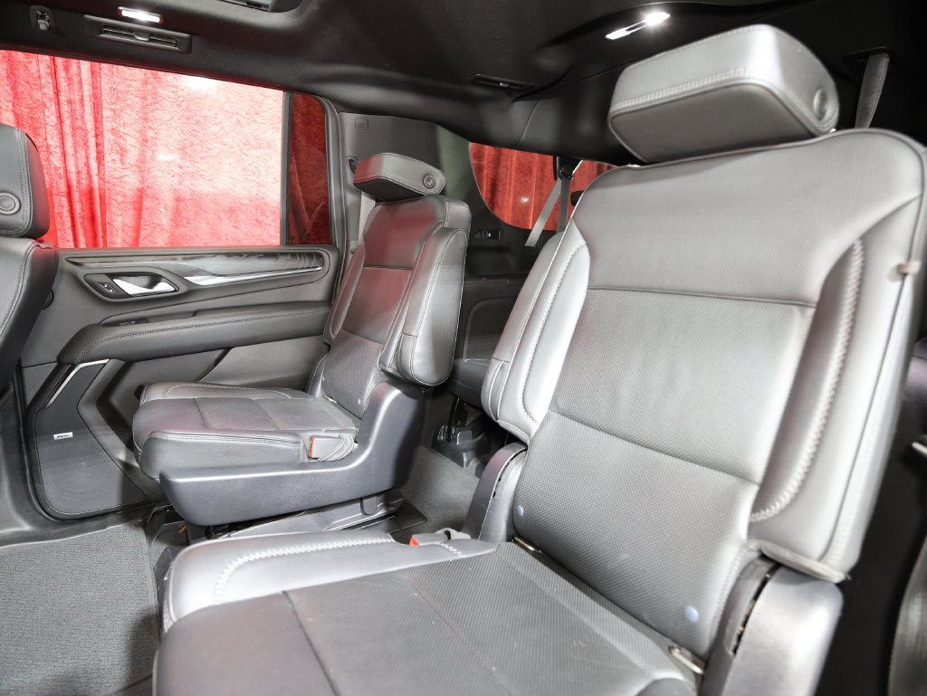 Used 2022 GMC Yukon XL Denali AWD/4WD image 14