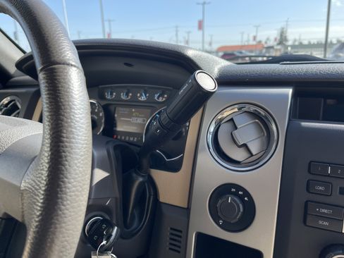 Used 2011 Ford F150 XLT w/ XLT Convenience Pkg image 20