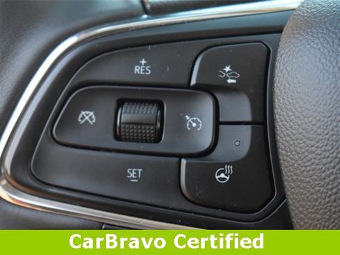 Certified 2022 Buick Encore GX Essence w/ Advanced Technology Package image 28