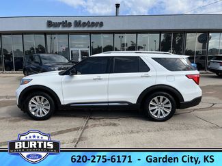 Used 2020 Ford Explorer Limited image 1