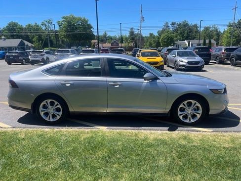 Used 2023 Honda Accord LX image 4