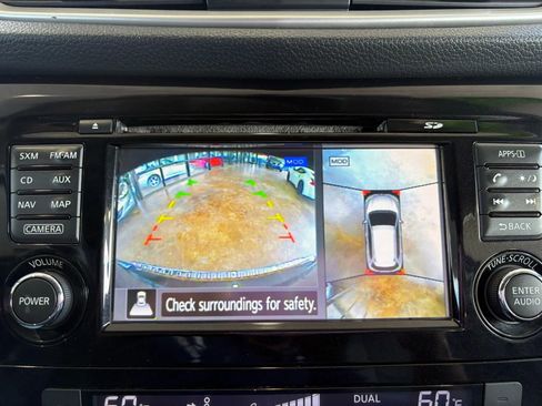 Used 2016 Nissan Rogue SL w/ SL Premium Package image 18