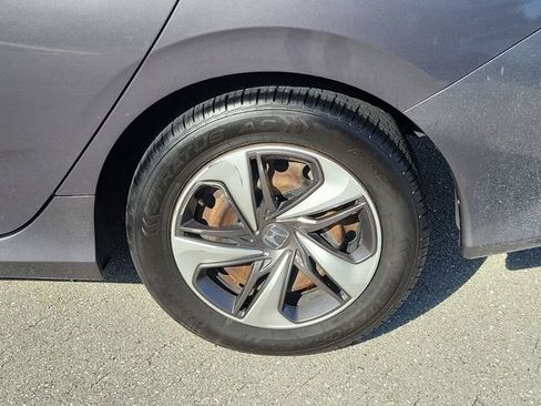 Used 2019 Honda Civic LX image 6