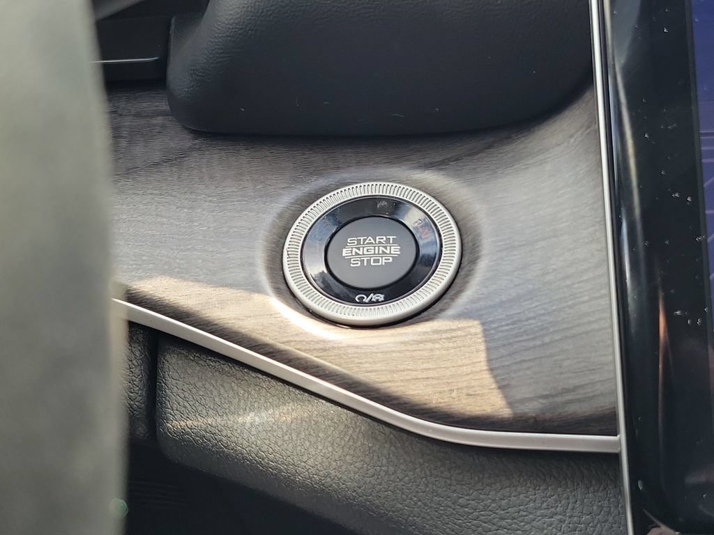 Used 2022 Jeep Grand Cherokee Limited RWD image 26