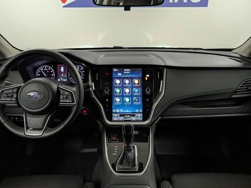 Used 2025 Subaru Outback Premium image 16