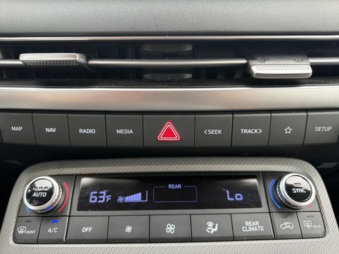 Used 2025 Hyundai Palisade SEL AWD/4WD image 22