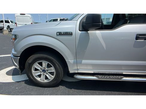 Used 2019 Ford F150 XLT image 5