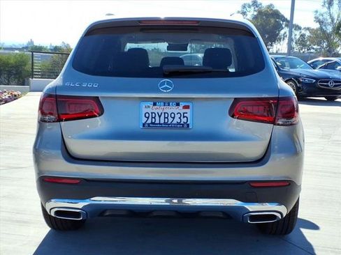 Certified 2022 Mercedes-Benz GLC 300 image 22