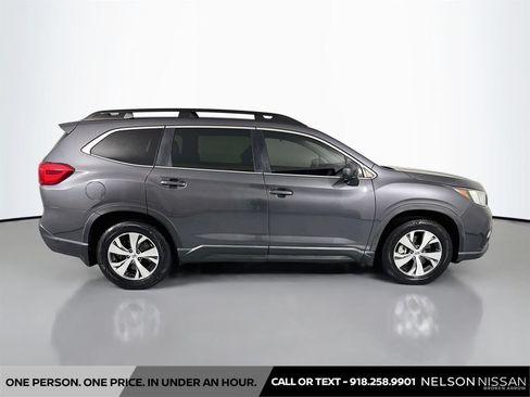 Used 2020 Subaru Ascent Premium w/ Convenience Package AWD/4WD image 4