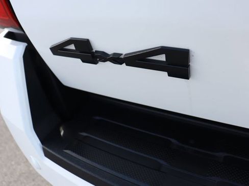 Used 2024 Toyota Tacoma TRD Sport image 7