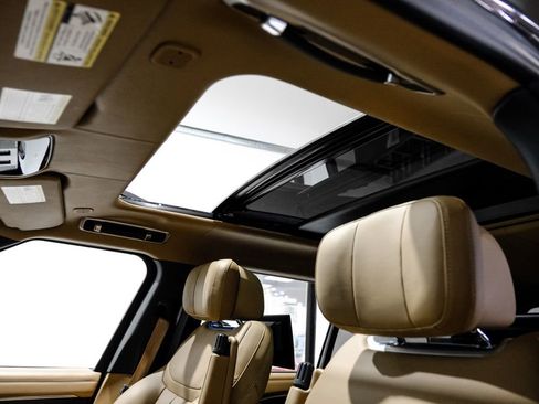 Used 2024 Land Rover Range Rover Long Wheelbase Autobiography AWD/4WD image 11