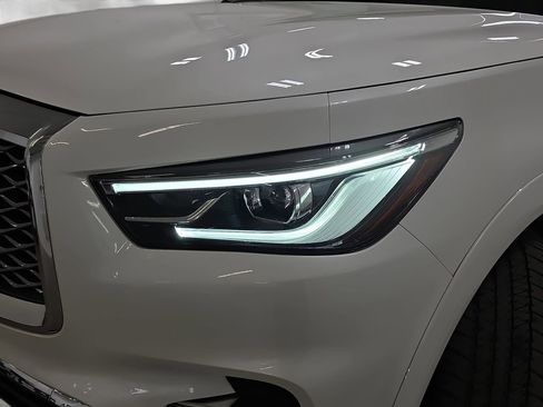 Certified 2024 INFINITI QX80 Sensory w/ Cargo Package AWD/4WD image 27