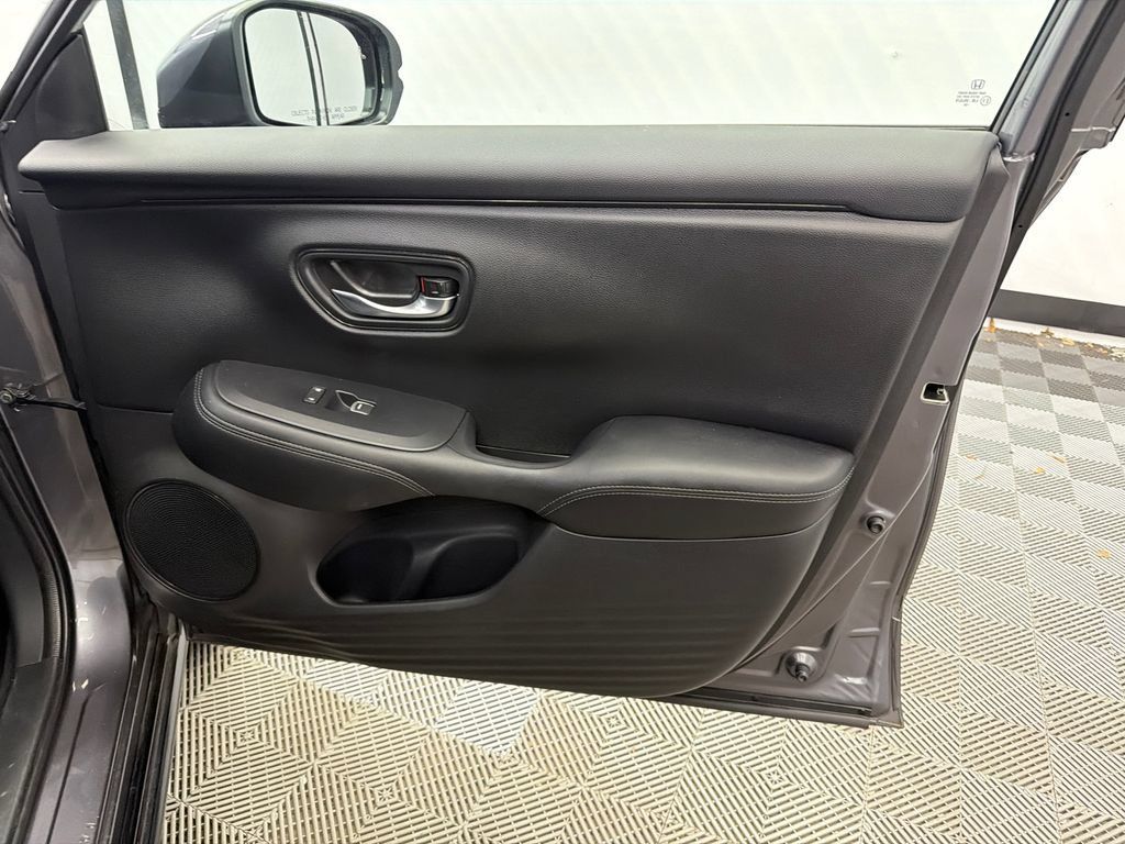 Used 2026 Honda HR-V EX-L image 15